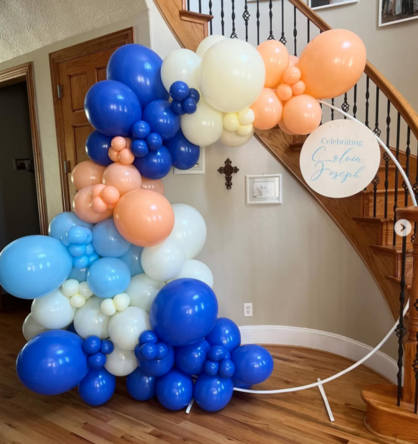 Circle Arch Rental + Balloons